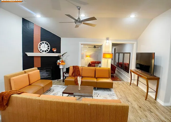 Wow 5br Sleeps 14 For Large Team Events Holiday home Round Rock