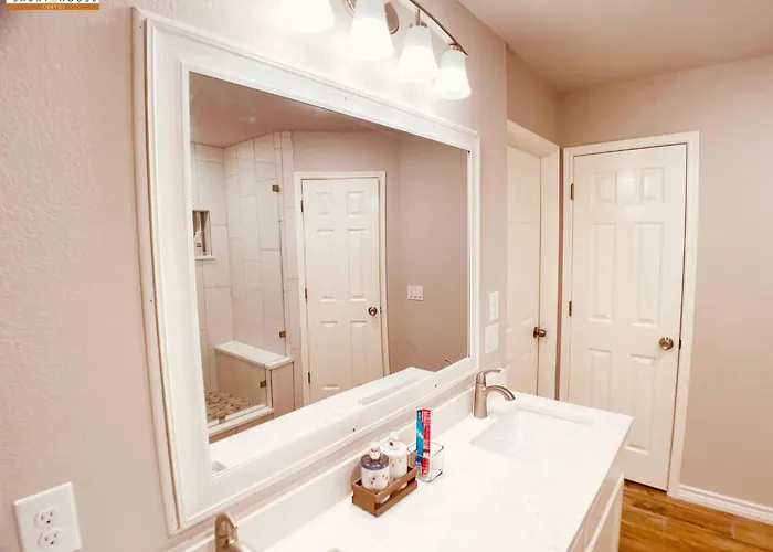 Wow 5br Sleeps 14 For Large Team Events