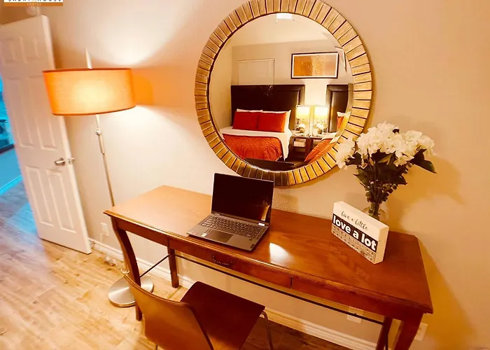 Wow 5br Sleeps 14 For Large Team Events Round Rock