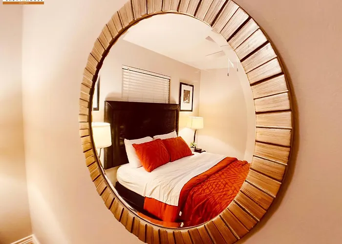 Wow 5br Sleeps 14 For Large Team Events Holiday home